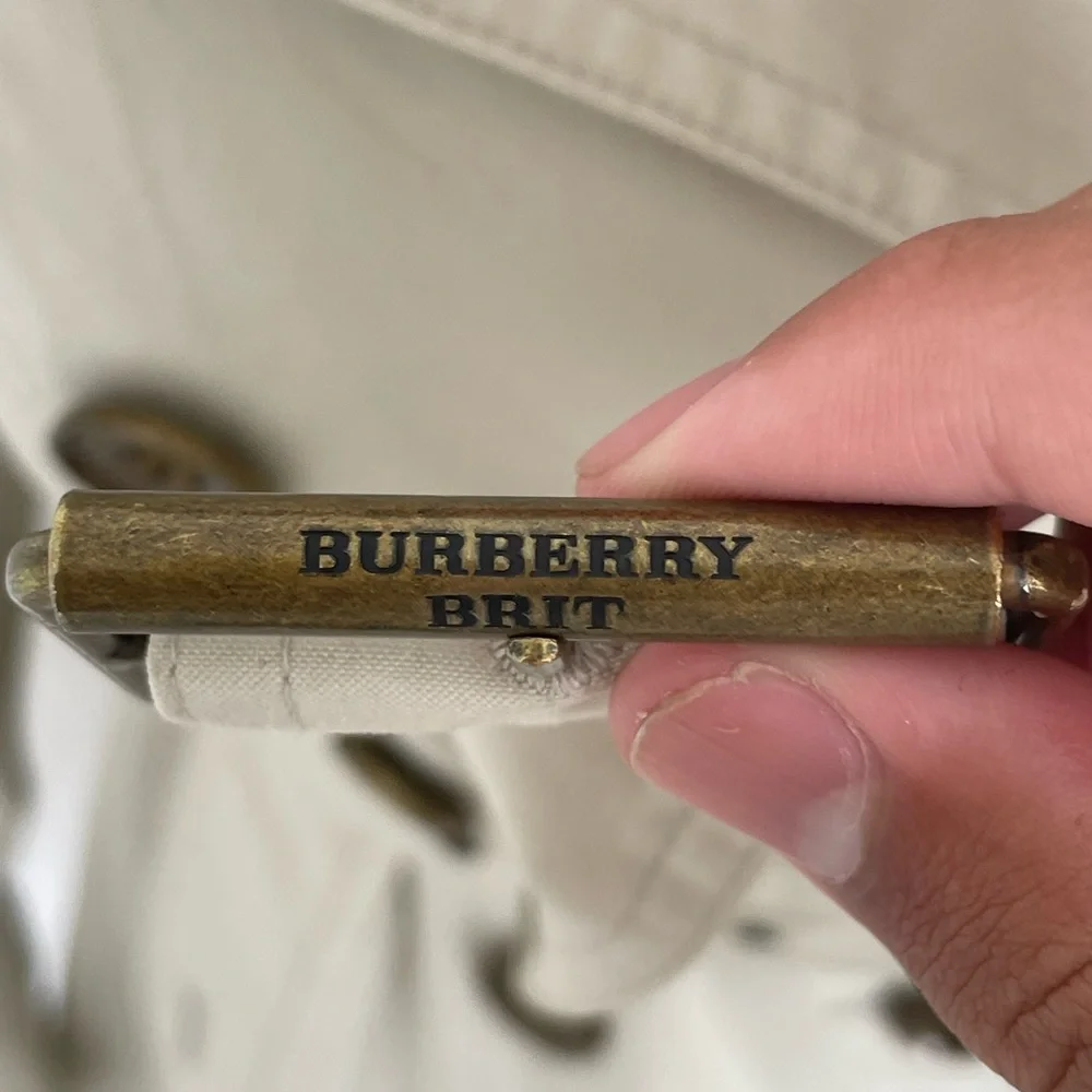 Burberry Light Tan Trench Coat - Picture 3 of 16